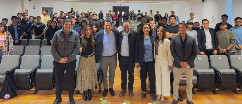 Impulsamos la transformación digital con el lanzamiento de la app UNAQ Campus Digital.