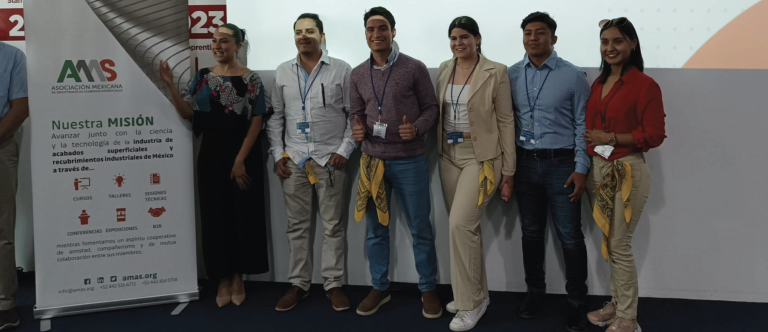 Estudiantes de la UNAQ ganan primer lugar en el Hackatón Mankiewicz México