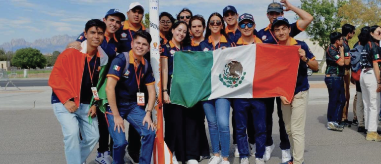 Space Dragons UNAQ en Spaceport America Cup 2023